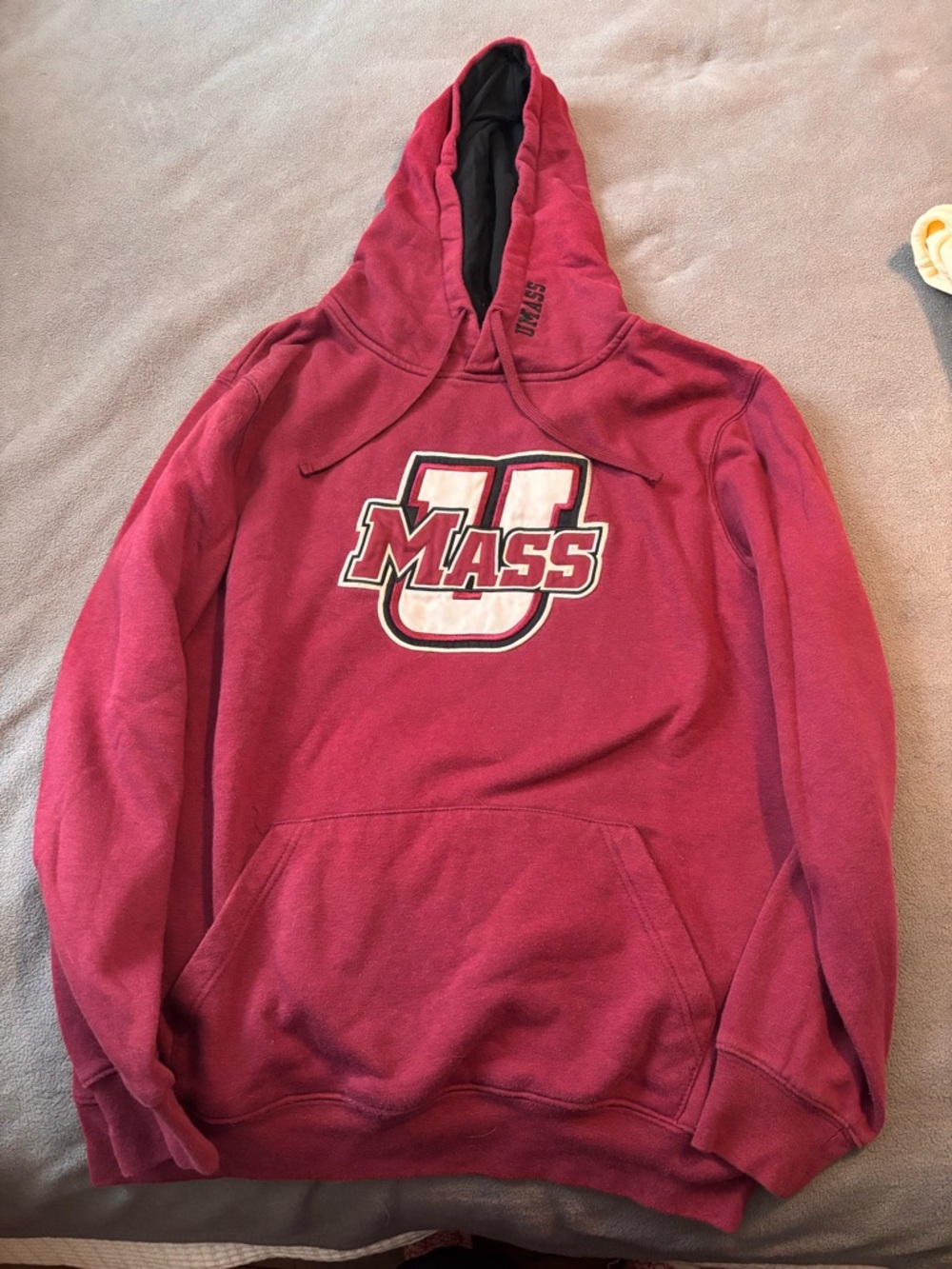 Colosseum Men's Hooded Pullover - Wine and Black